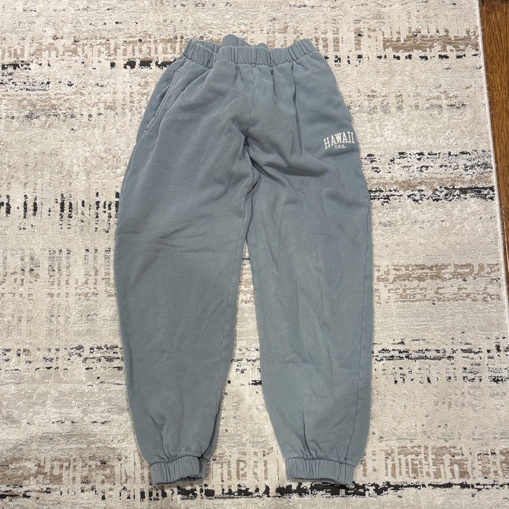 Brandy Melville Gray Hawaii Joggers
